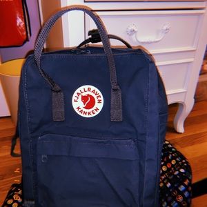 Meet your Posher, Nora